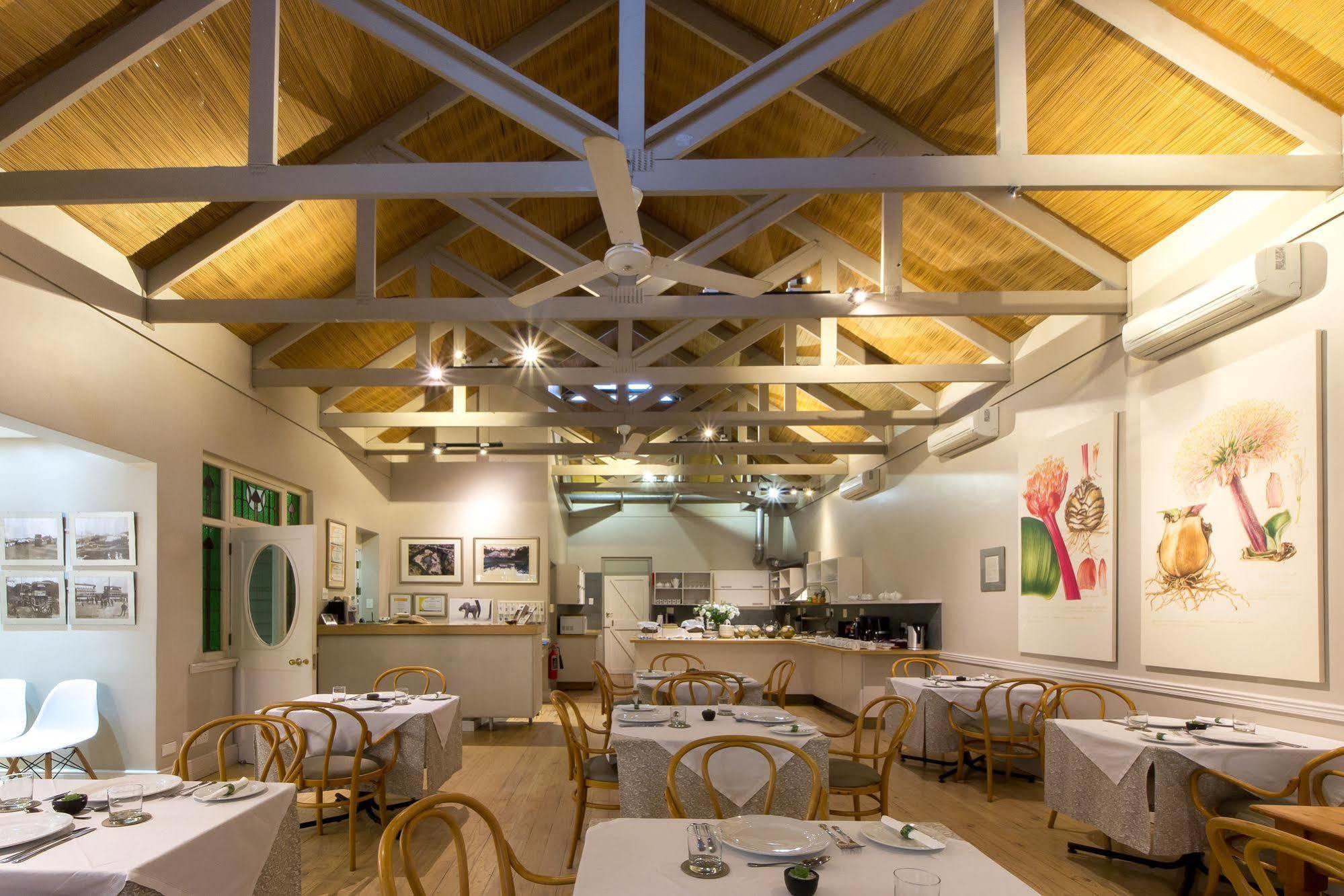Quarry Lake Inn East London Luaran gambar